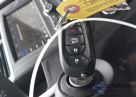 2019 Chevrolet Sonic Ls Auto z USA, uszkodzony, nr VIN 1G1JB5SBXK4135548